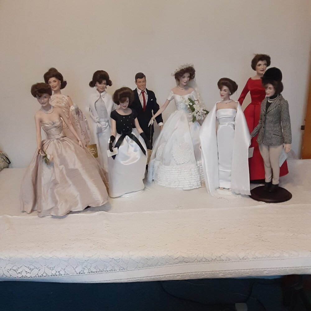 Franklin Mint Complete Set of Jacqueline Kennedy Dolls Plus Several Outfits.